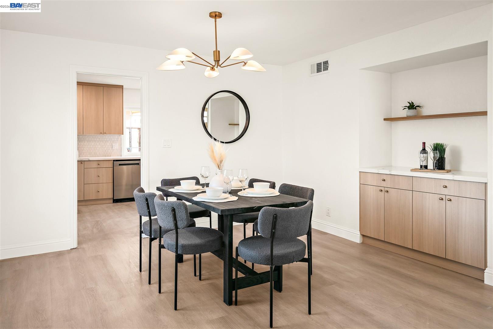 3531 La Mesa Dr