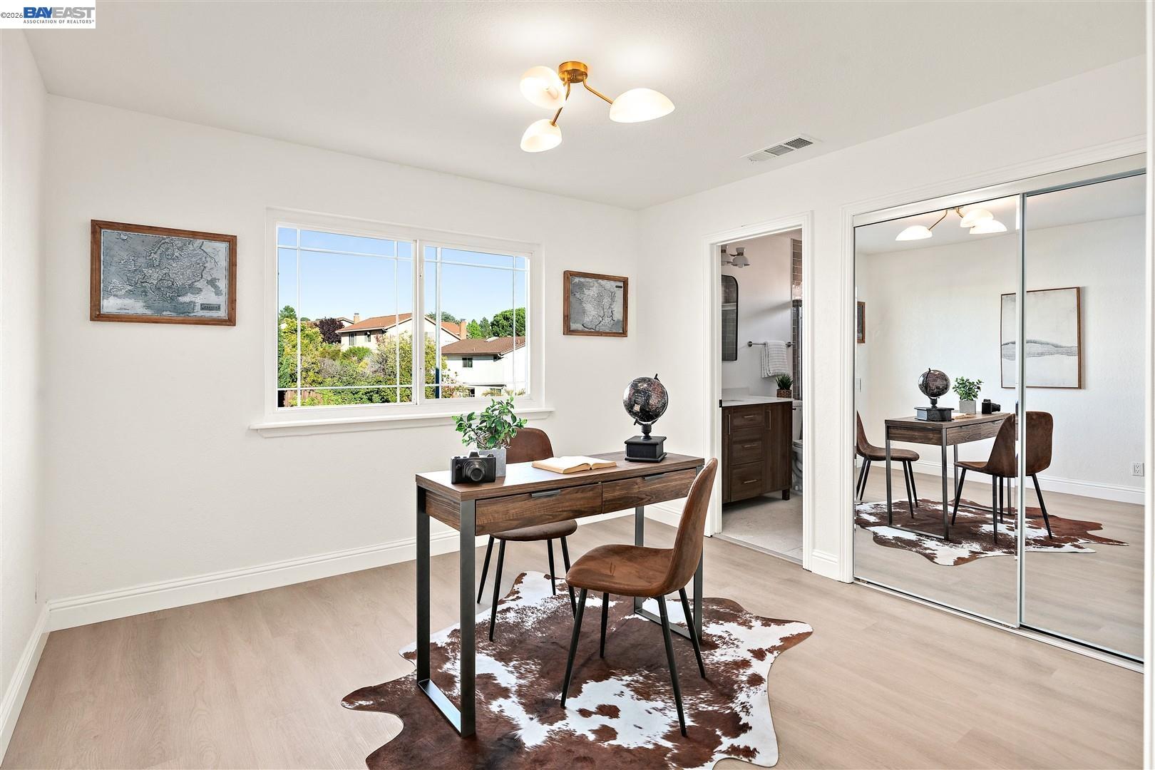 3531 La Mesa Dr