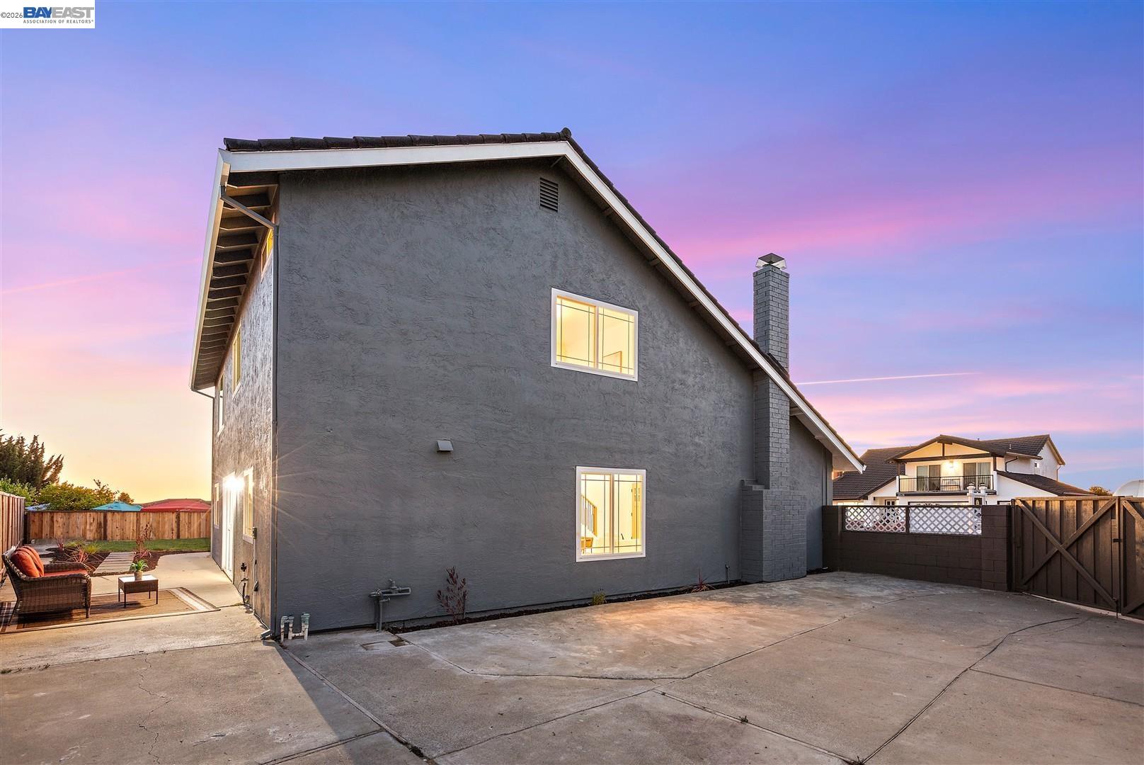 3531 La Mesa Dr