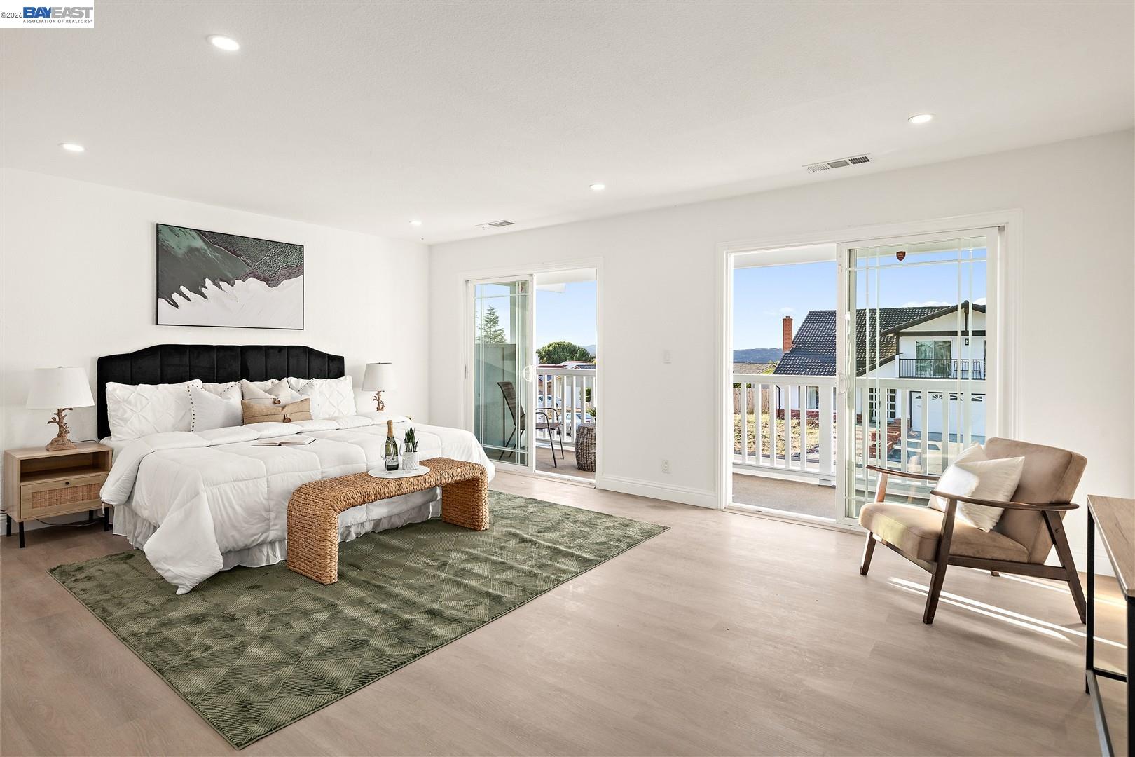 3531 La Mesa Dr