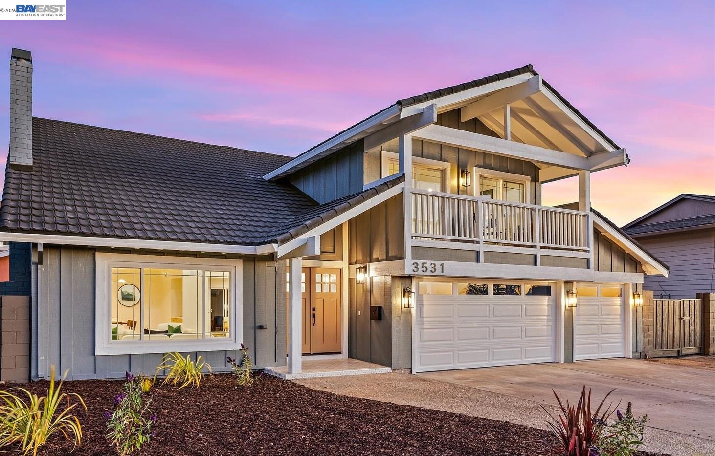 3531 La Mesa Dr