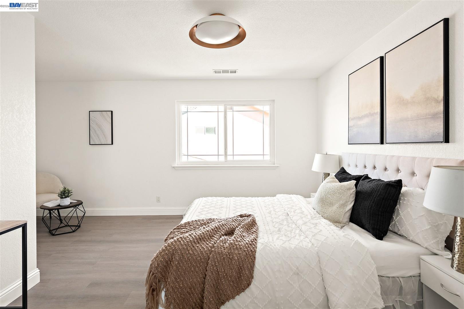 3531 La Mesa Dr
