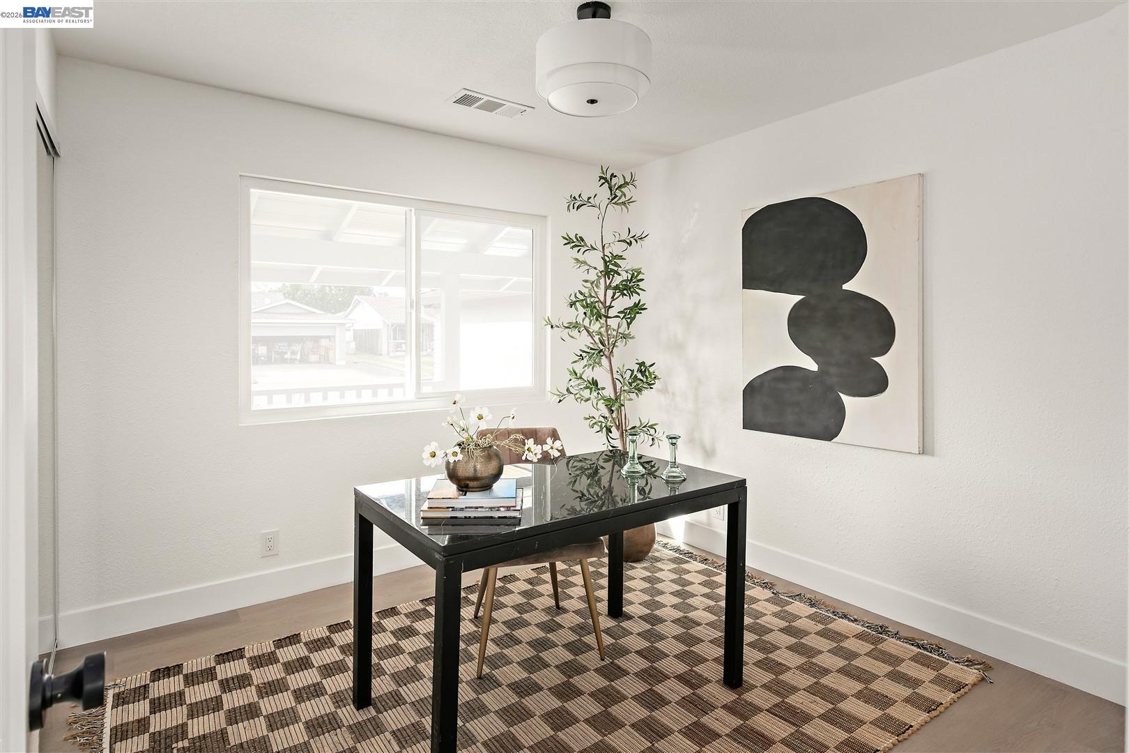 5557 Beau Ct