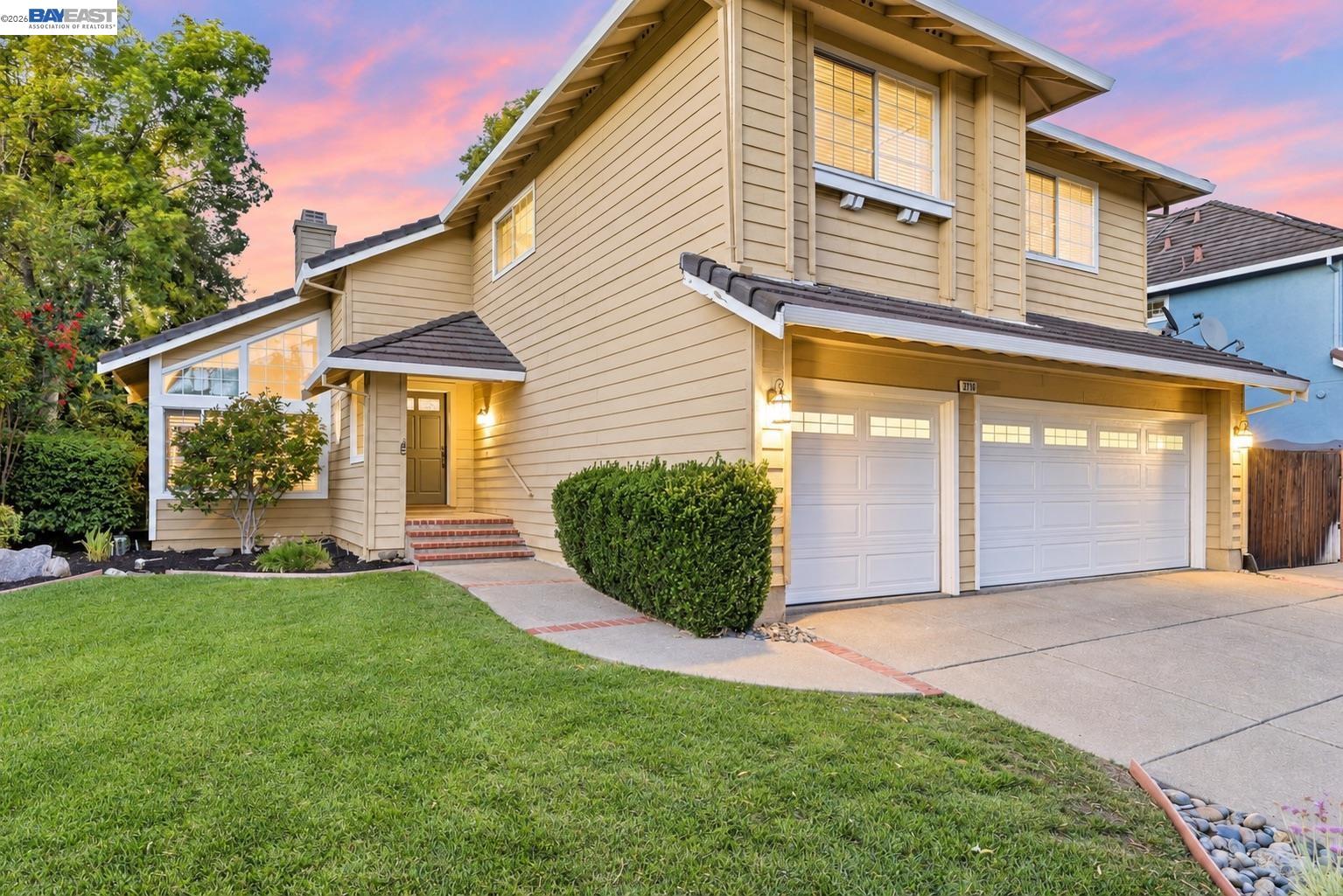 3716 Valley View Way
