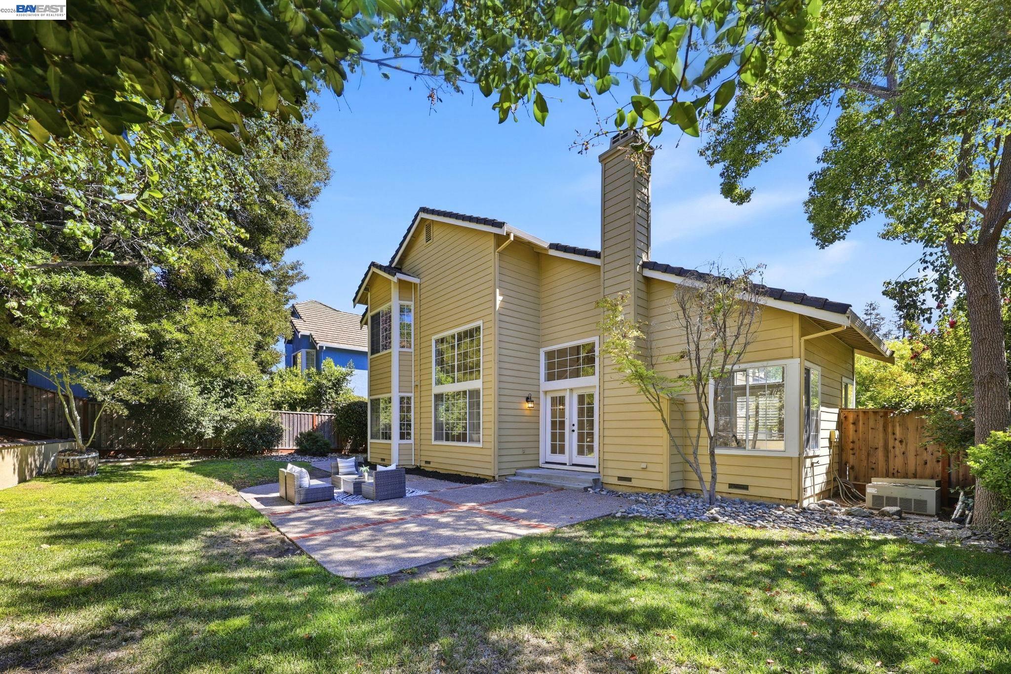 3716 Valley View Way