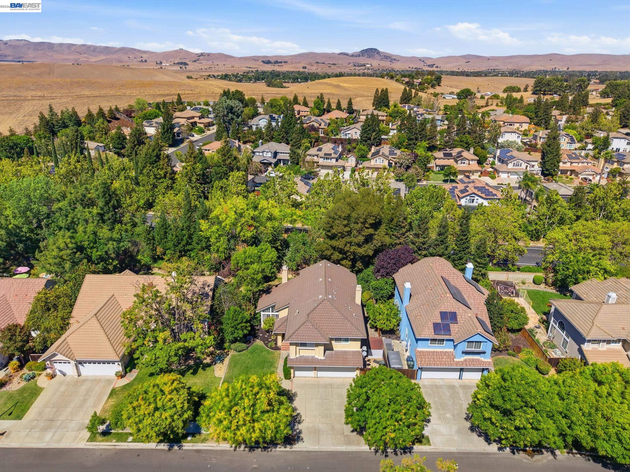 3716 Valley View Way