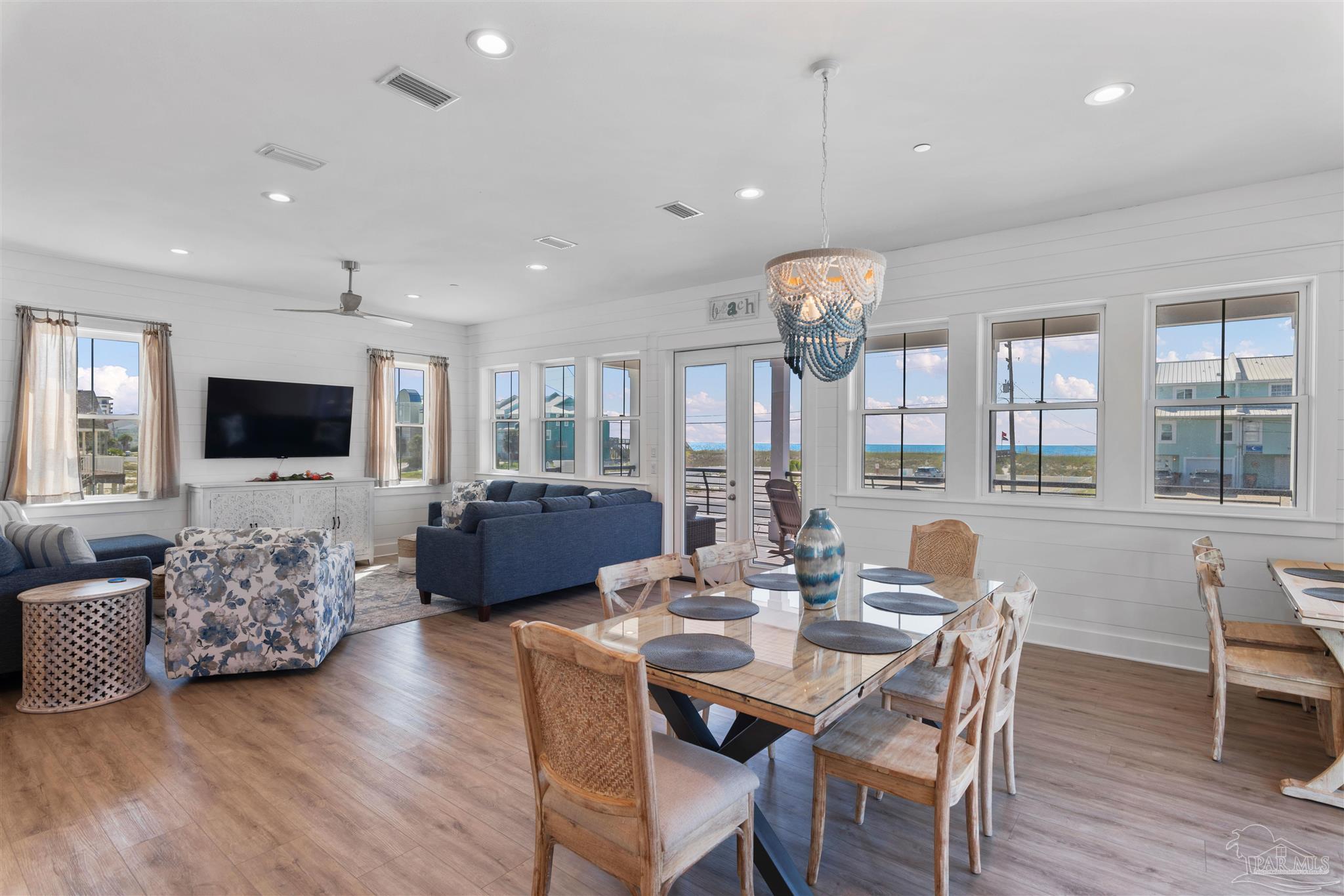 7854 Gulf Blvd