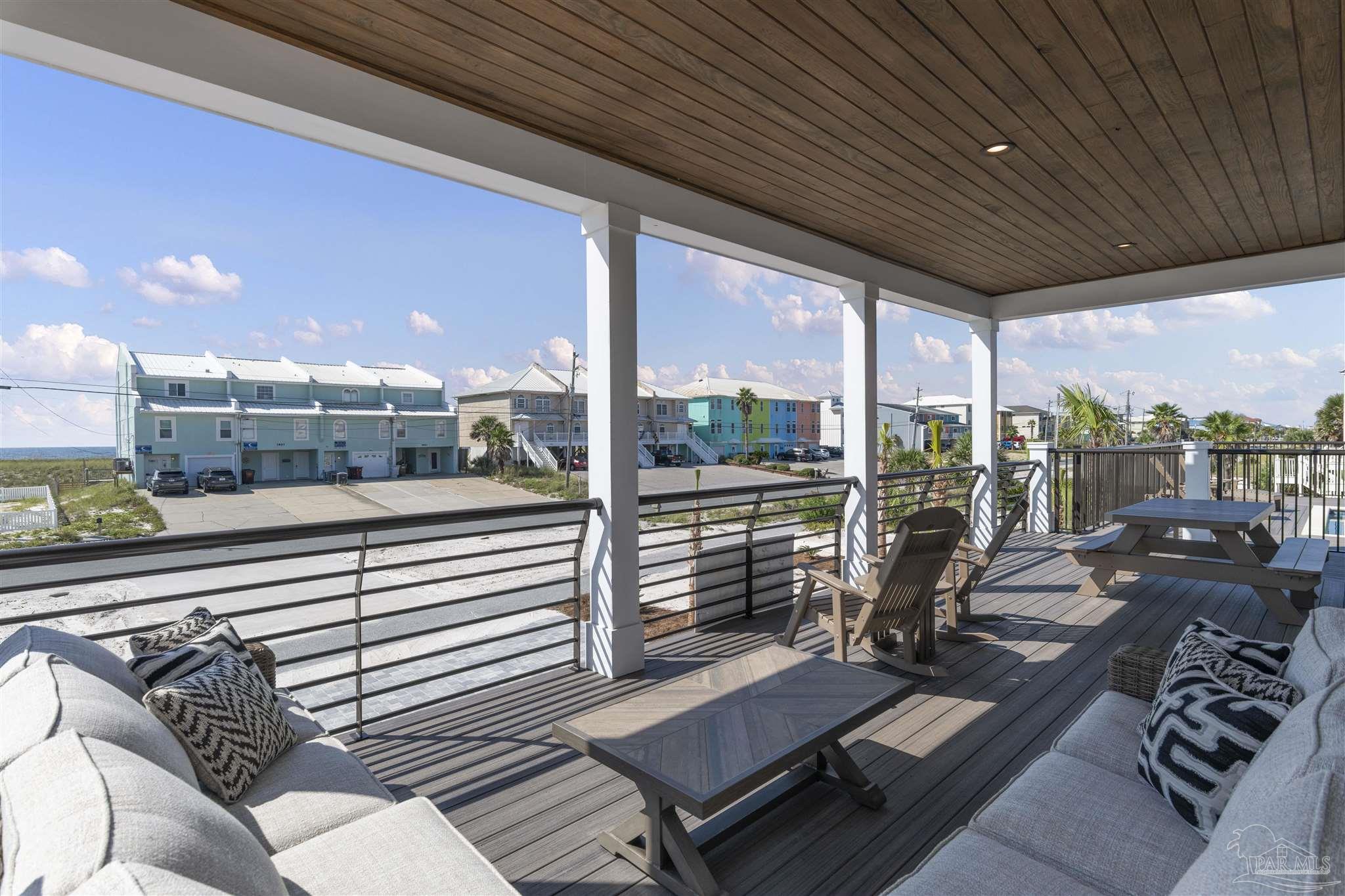 7854 Gulf Blvd