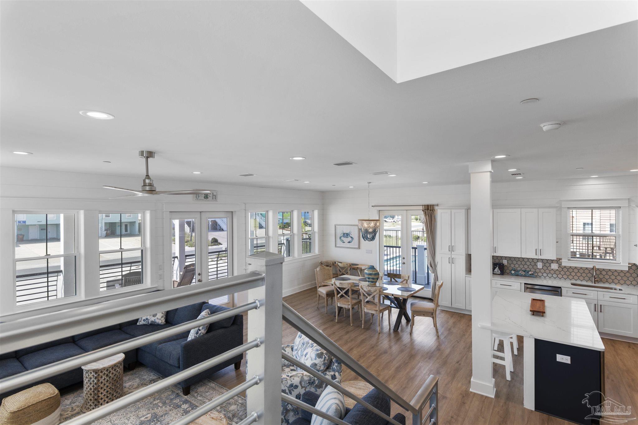 7854 Gulf Blvd