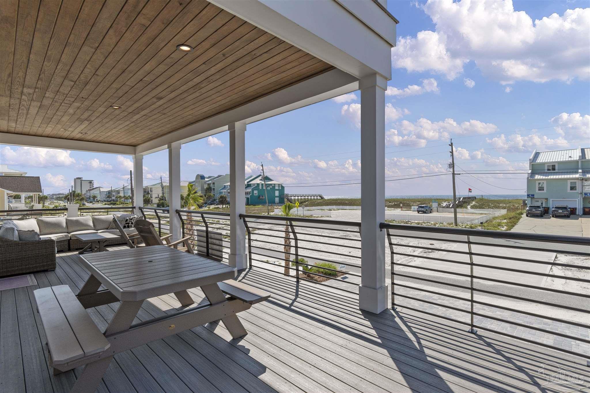 7854 Gulf Blvd