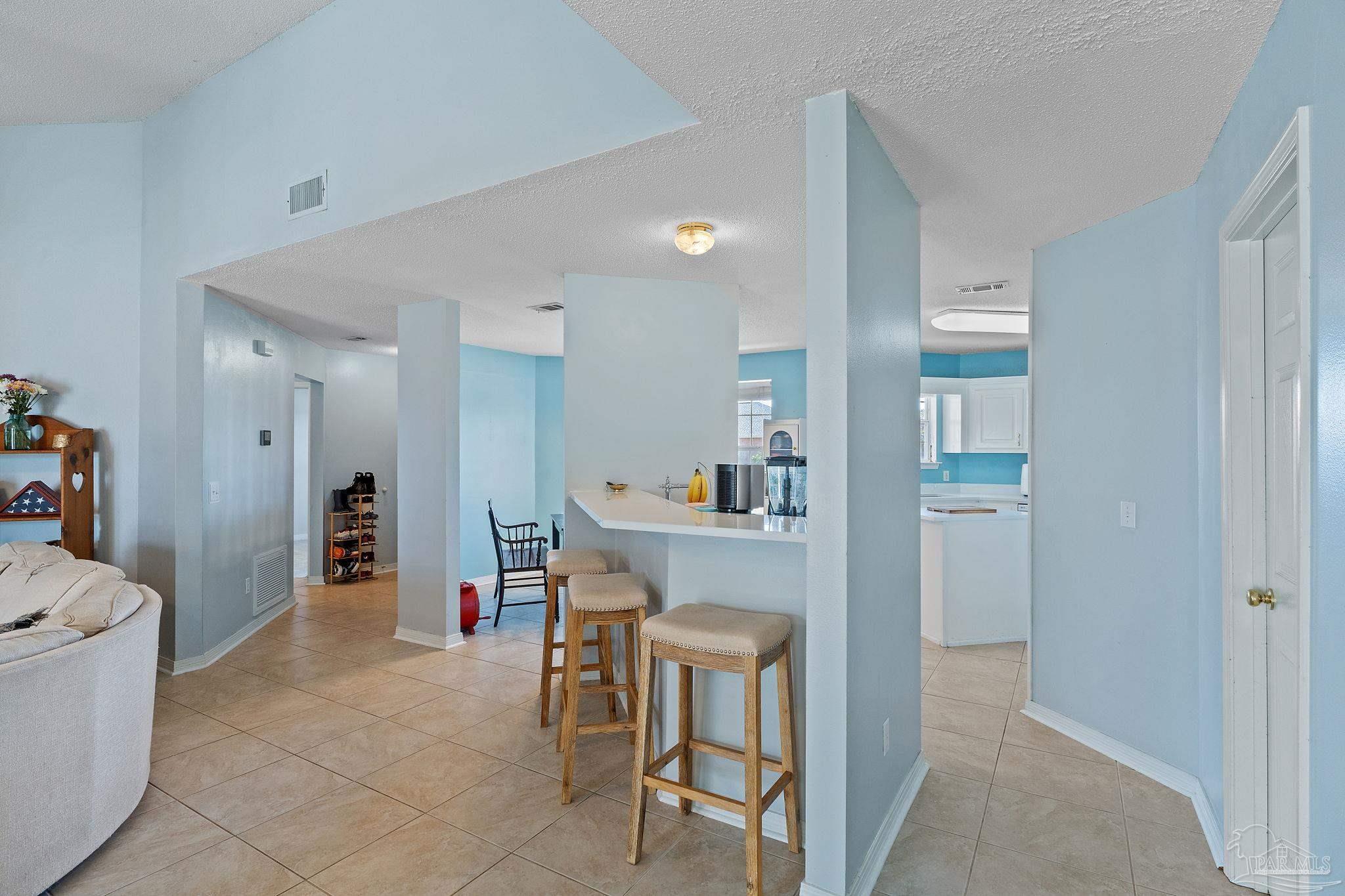544 Batten Blvd