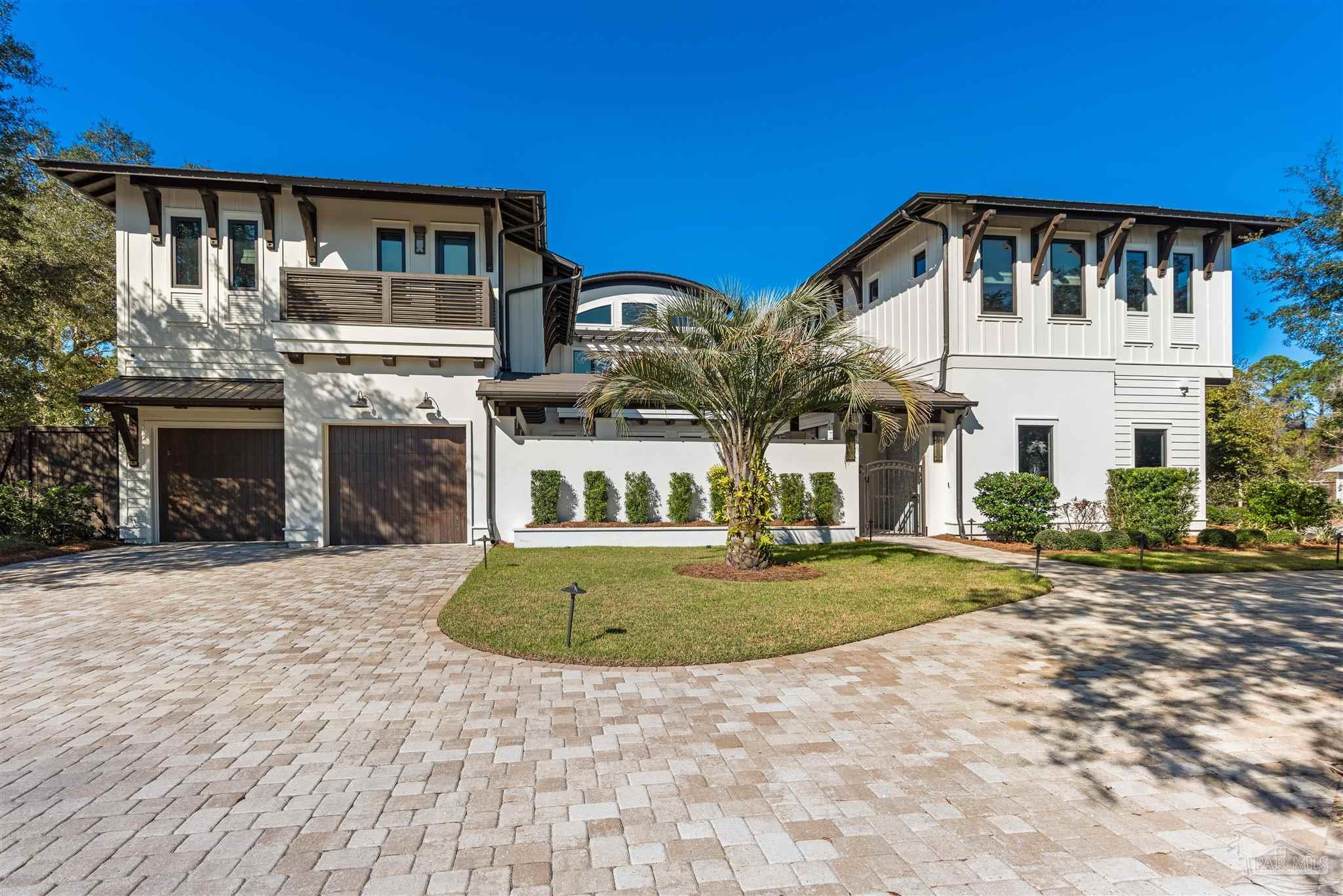 34 Suzanne Dr
