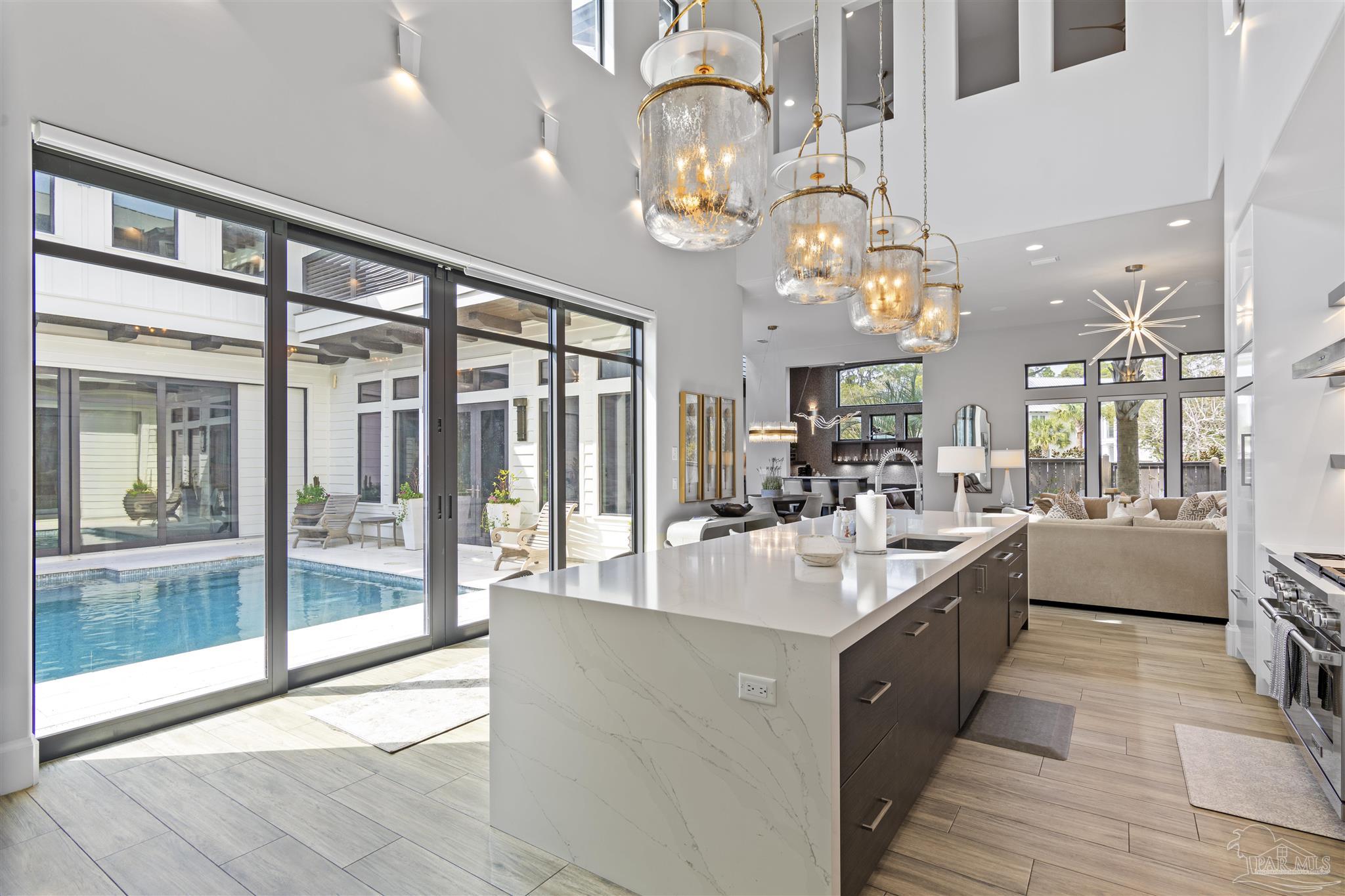 34 Suzanne Dr