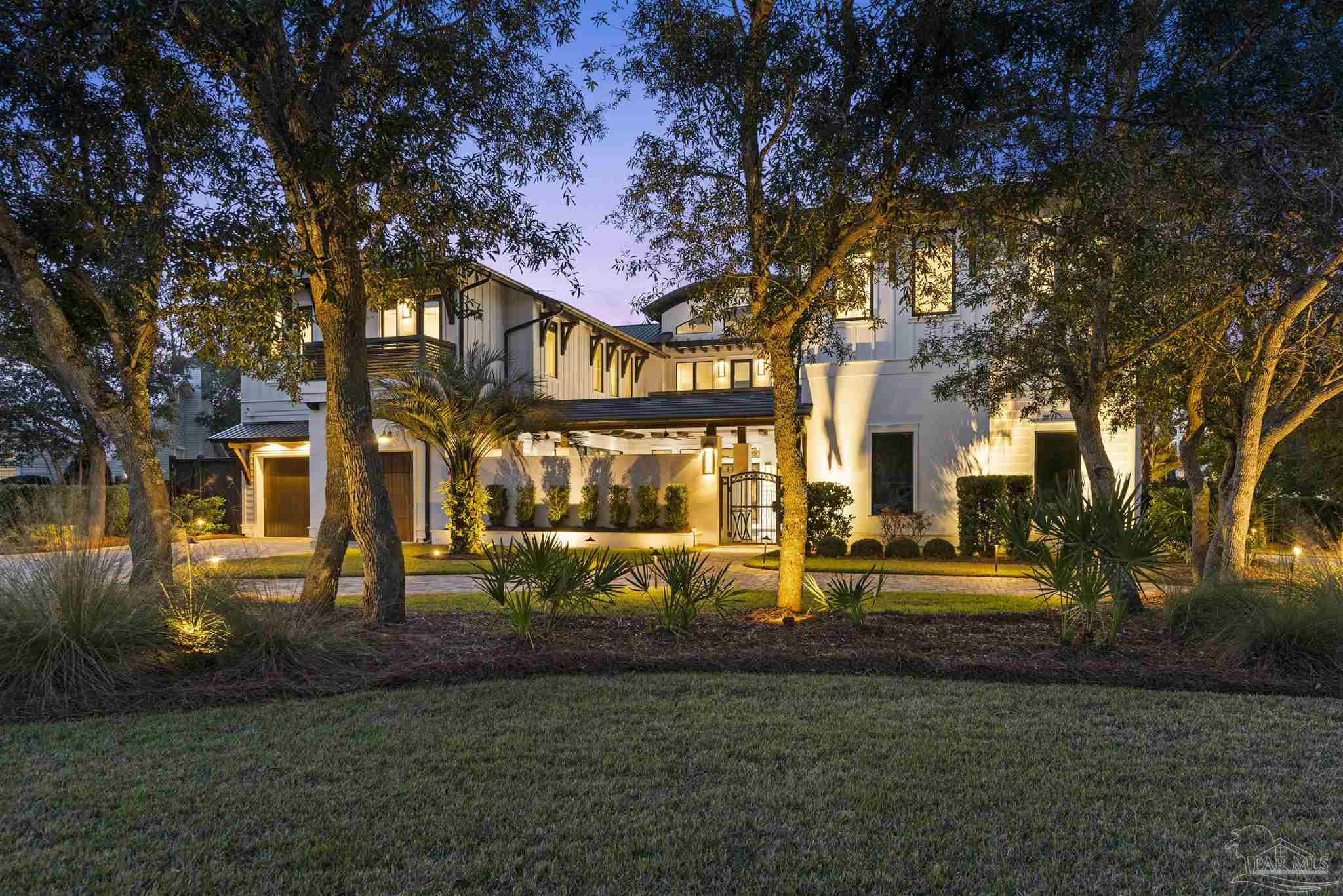 34 Suzanne Dr