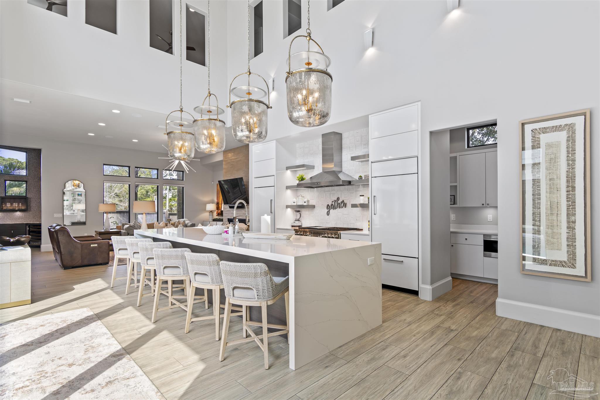 34 Suzanne Dr