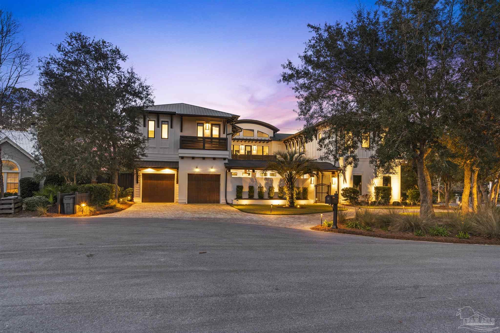 34 Suzanne Dr