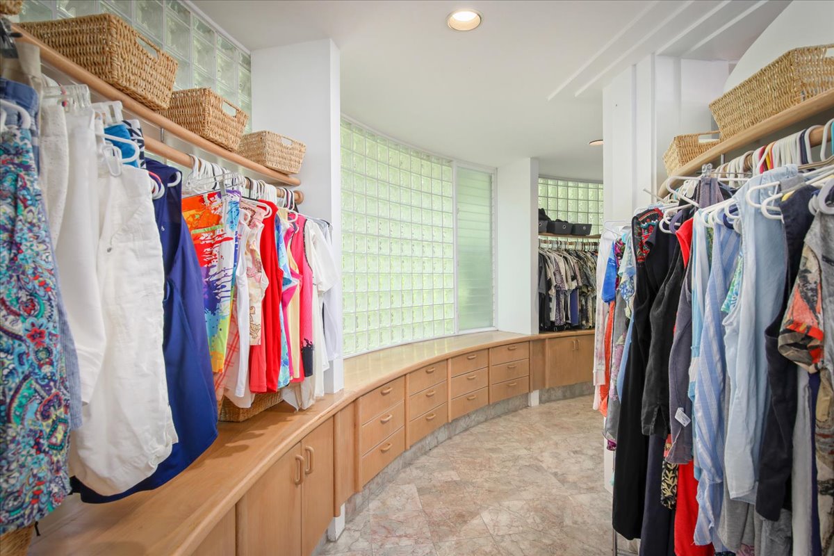 78-6855 KUHINANUI ST