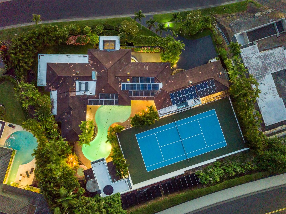 78-6855 KUHINANUI ST