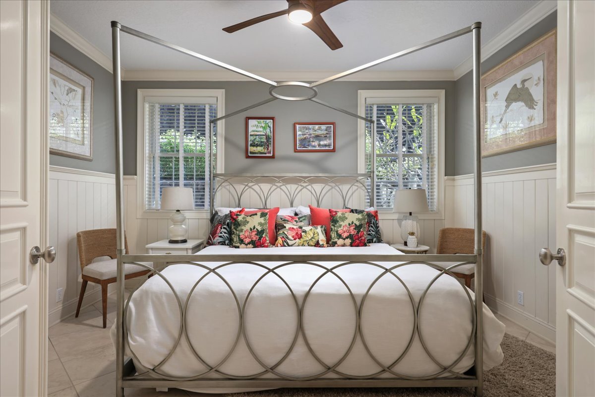 78-6804 KUHINANUI ST