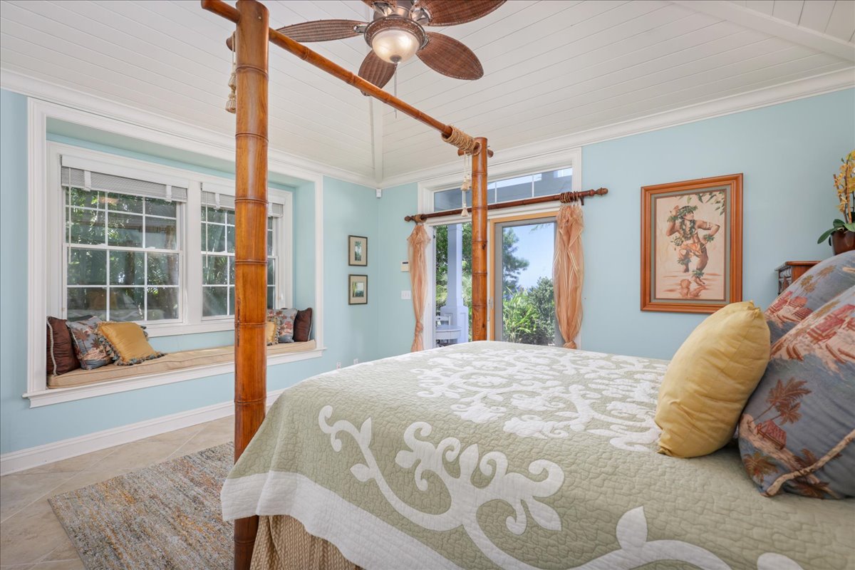 78-6804 KUHINANUI ST