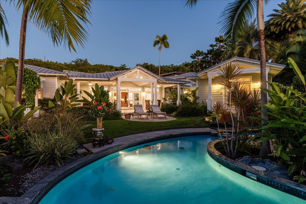 78-6804 KUHINANUI ST