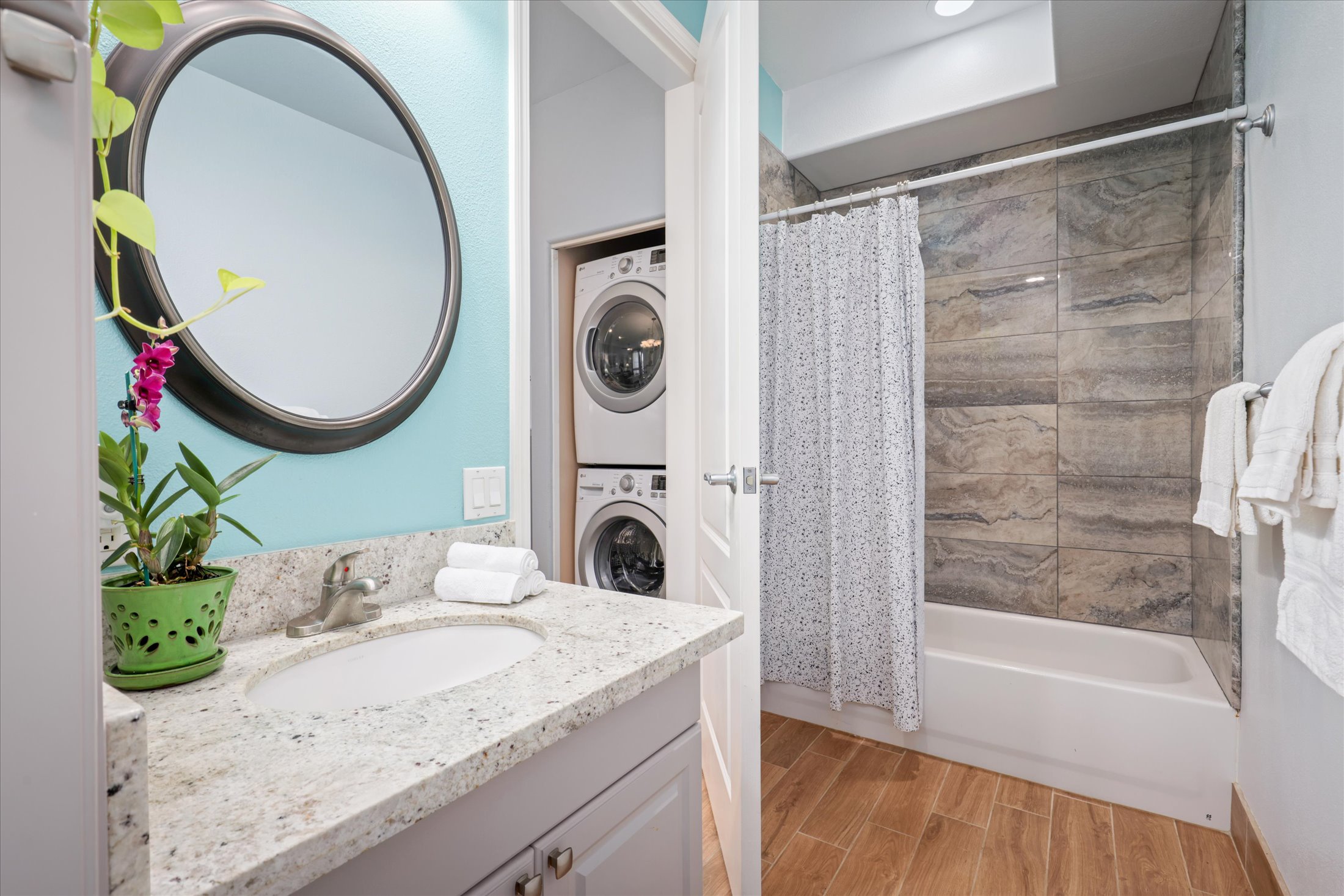 75-6060 KUAKINI HWY D3