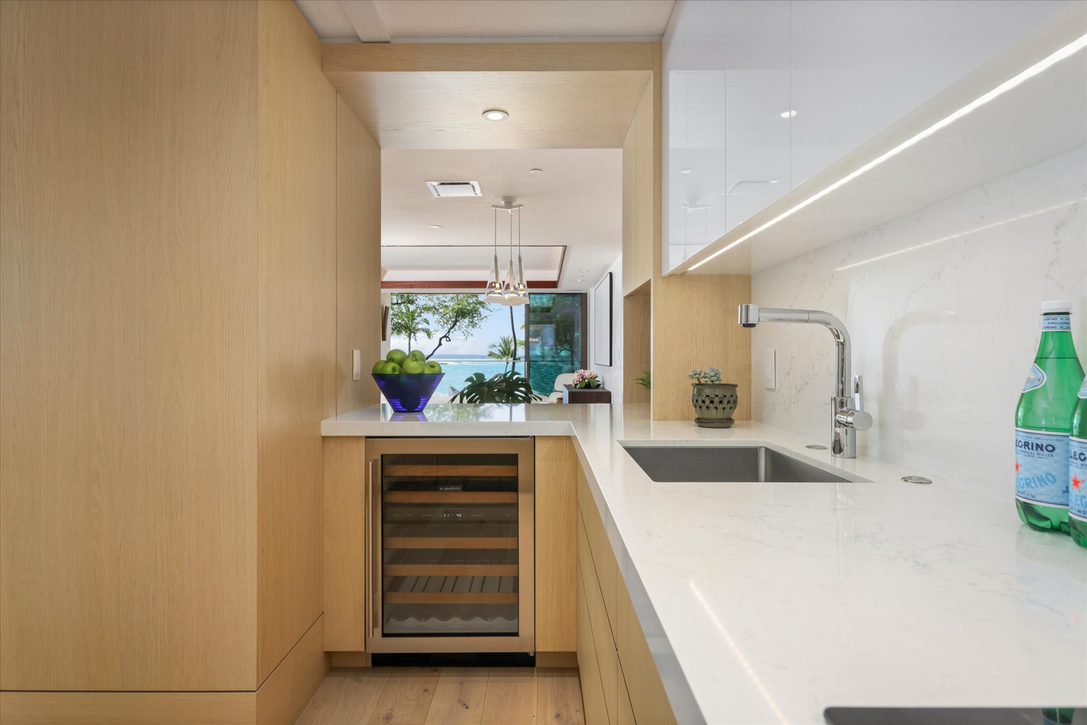 66-84 KAUNAOA DR C32