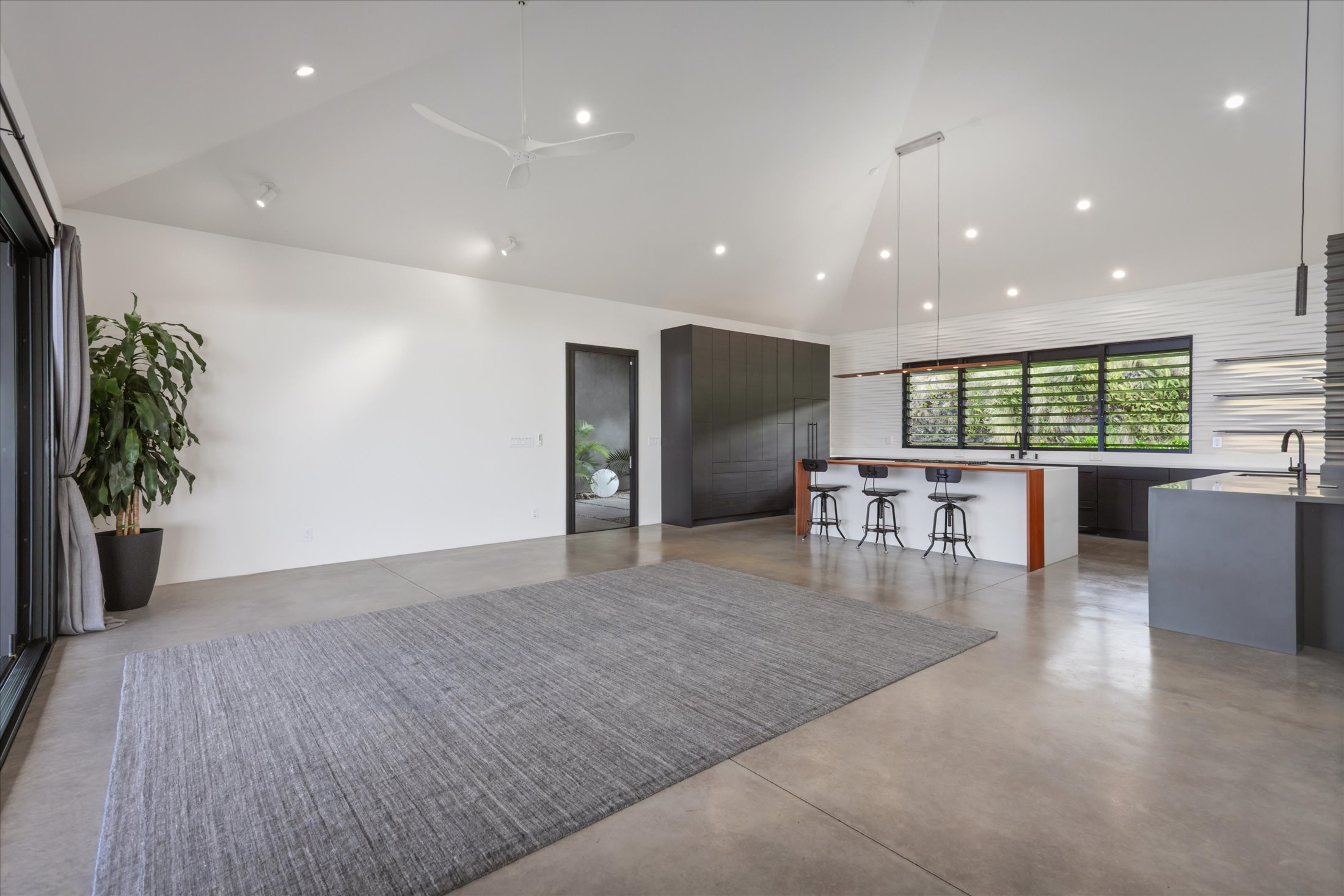 72-4136 AWALUA PL