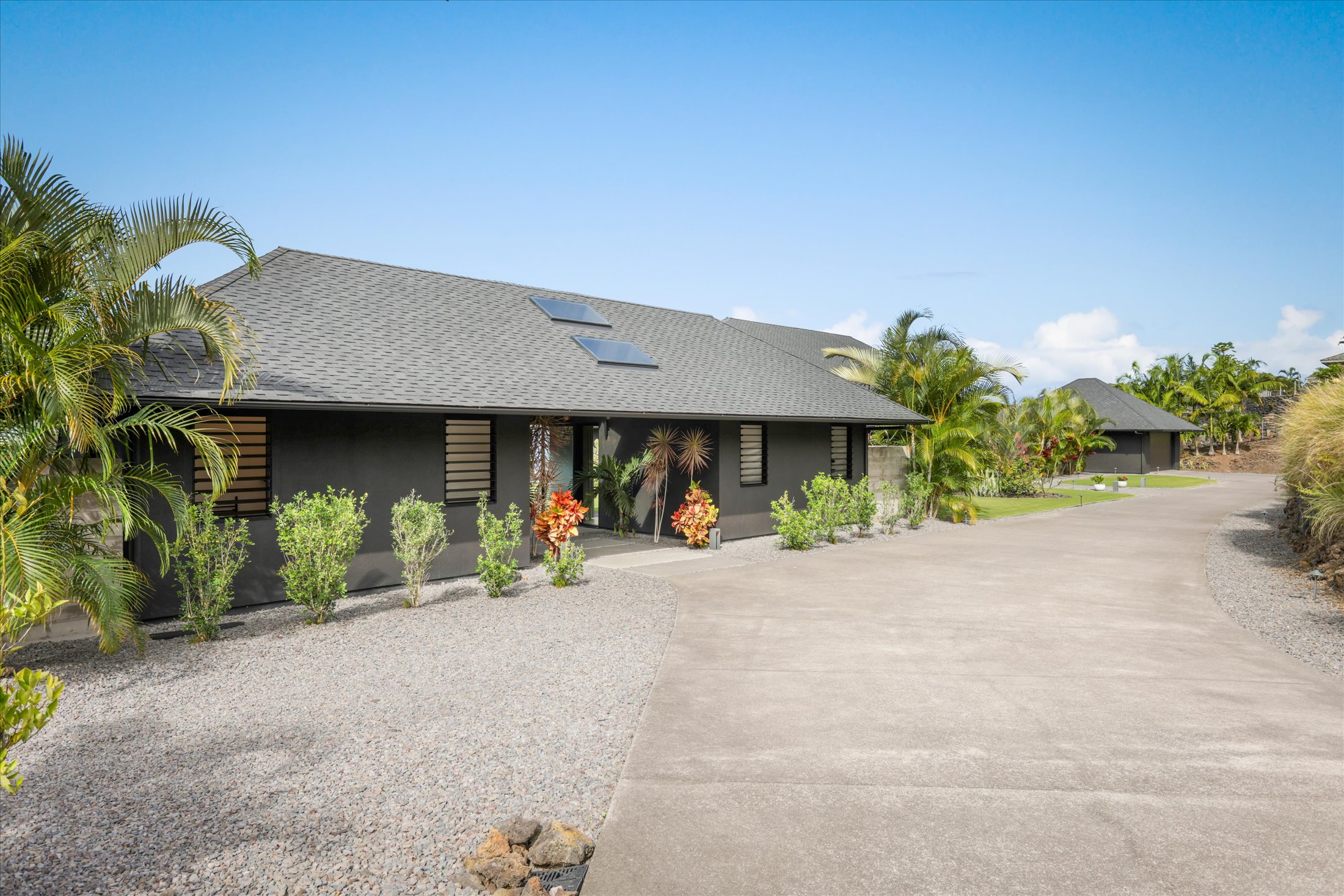 72-4136 AWALUA PL