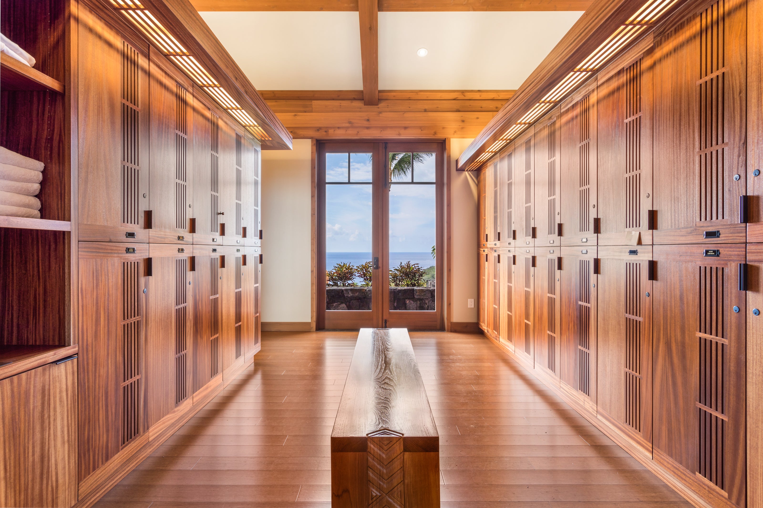 81-6507 LAUPAI WAY