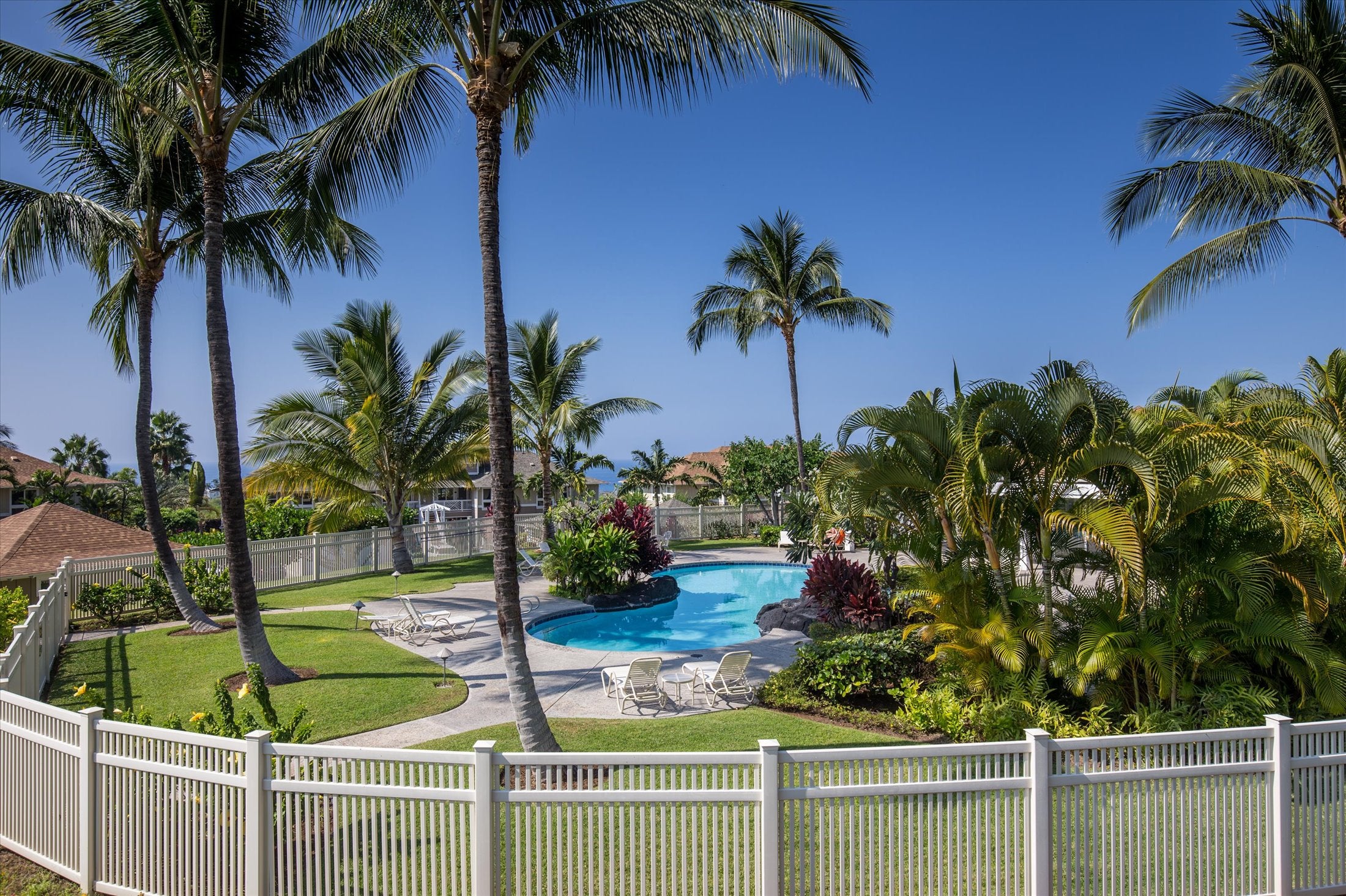 75-6060 KUAKINI HWY C2
