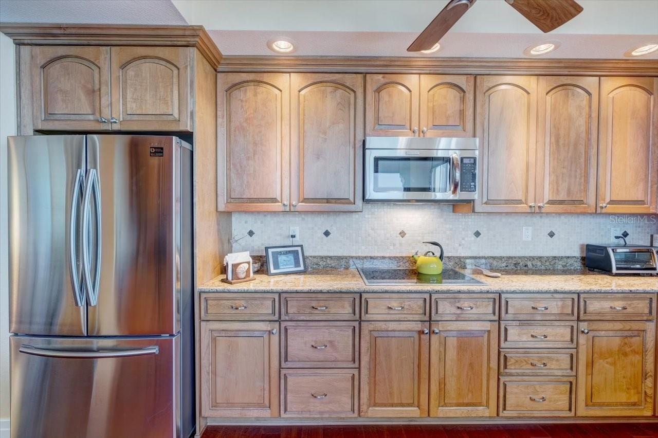 331 CLEVELAND ST #2203