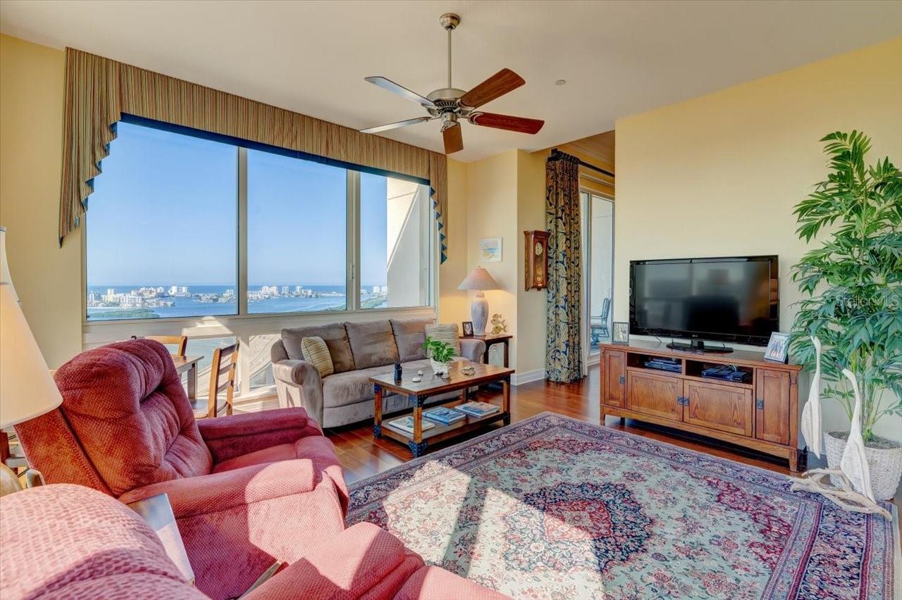 331 CLEVELAND ST #2203