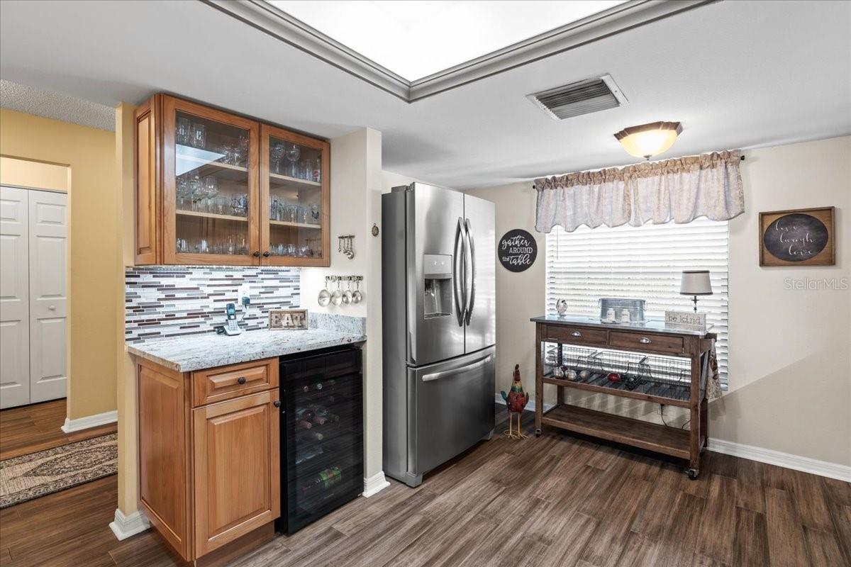 2824 COUNTRYSIDE BLVD #326