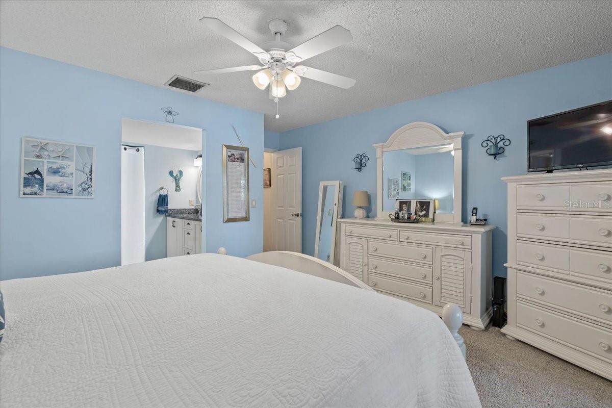 2824 COUNTRYSIDE BLVD #326