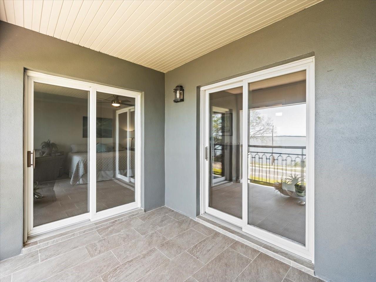 2087 EDGEWATER DR #C