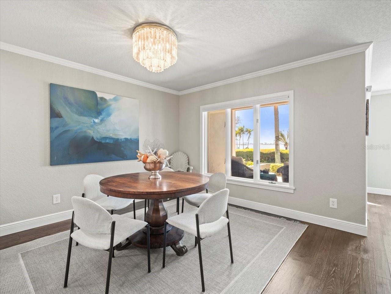 2087 EDGEWATER DR #C