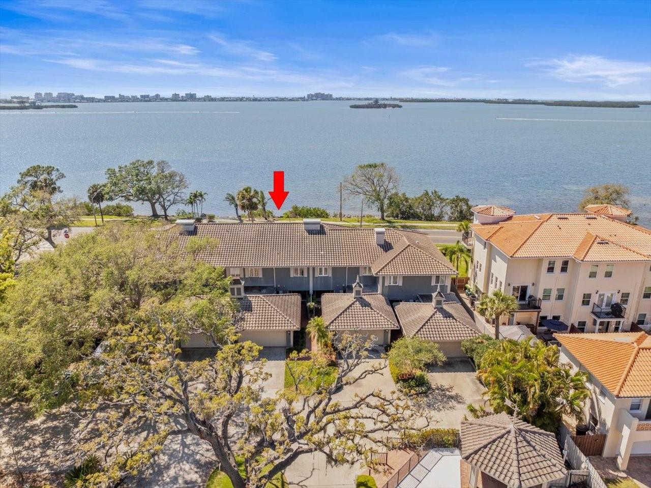 2087 EDGEWATER DR #C