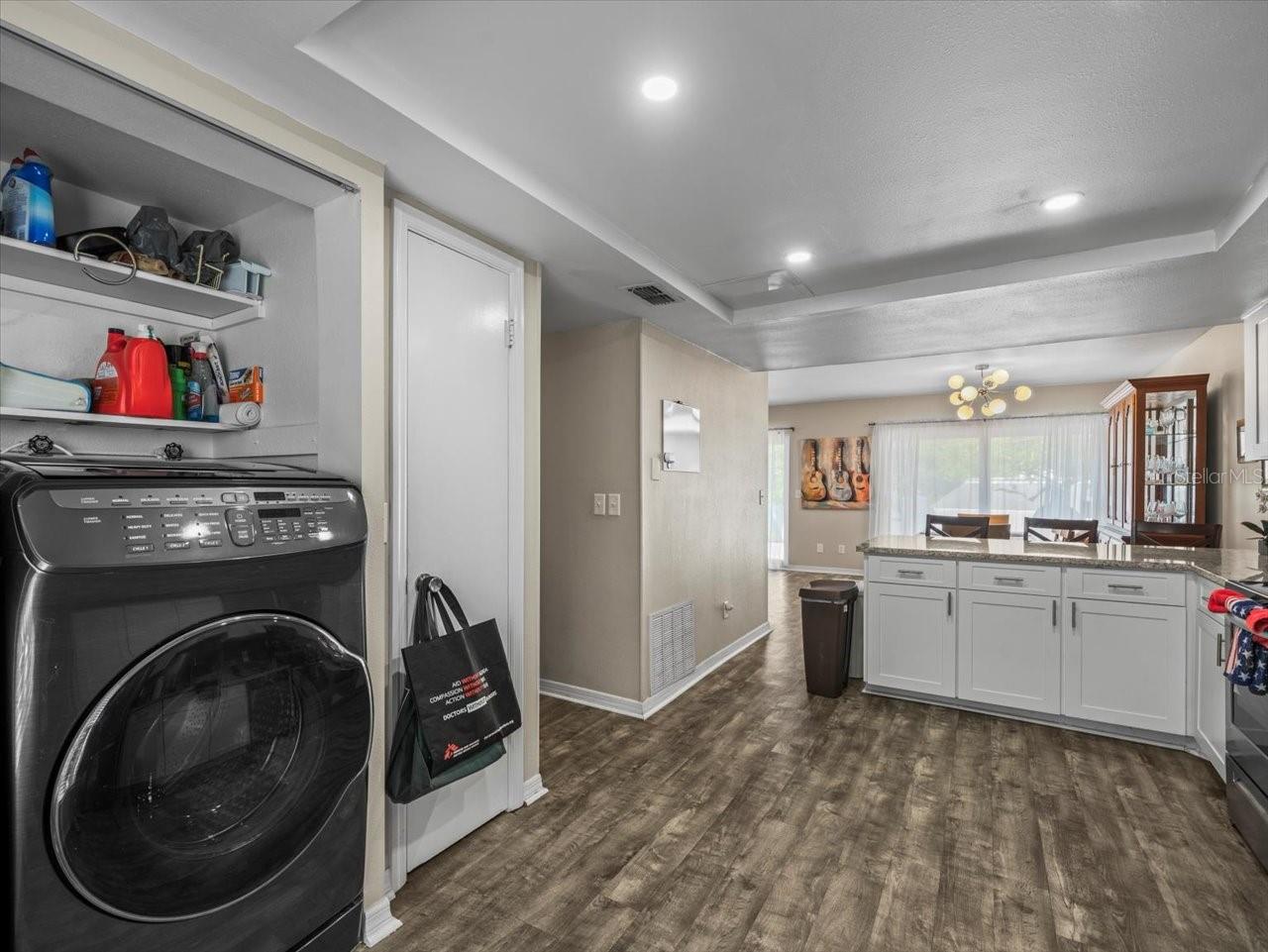 1303 N MCMULLEN BOOTH RD #1303