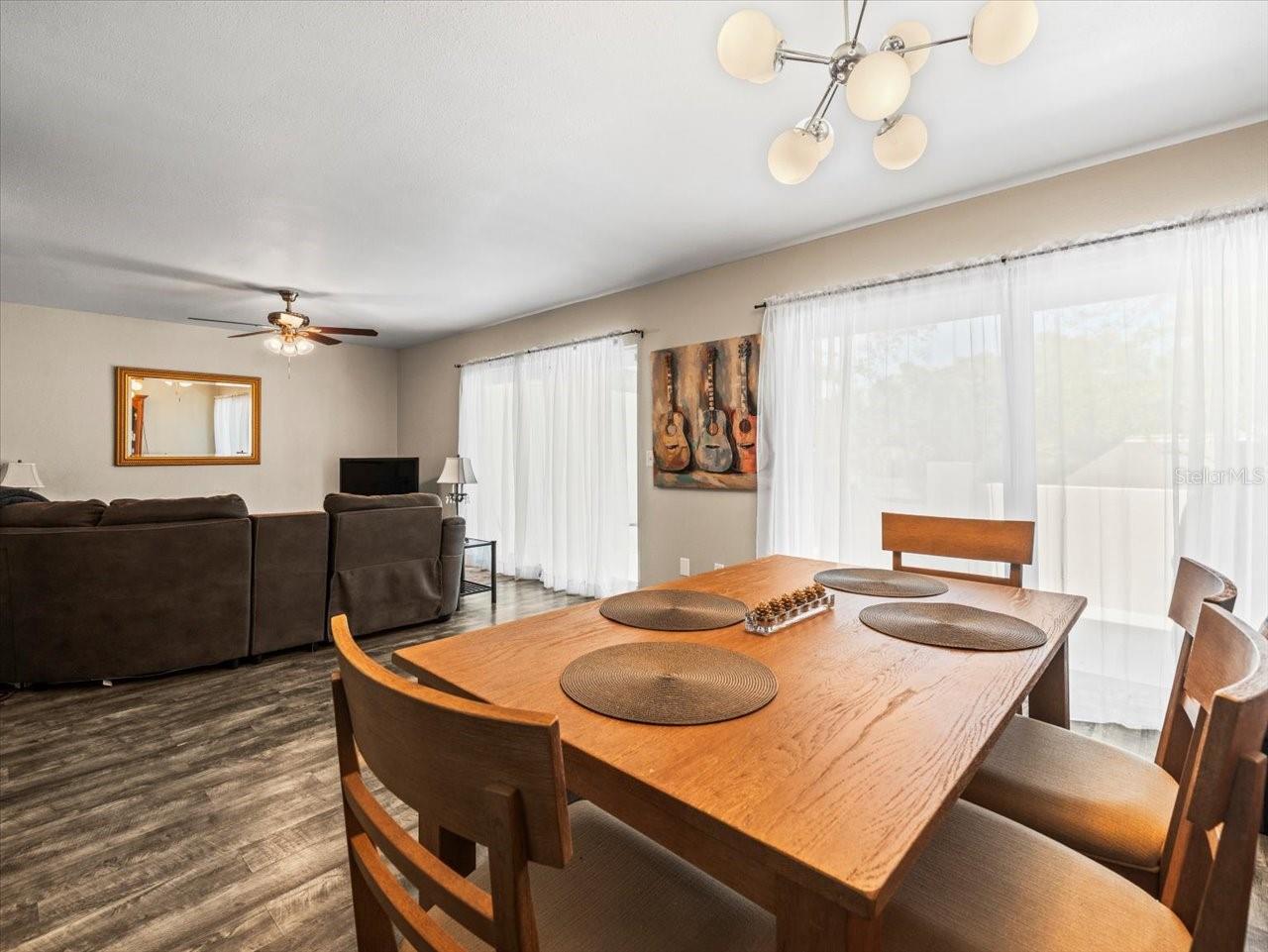 1303 N MCMULLEN BOOTH RD #1303