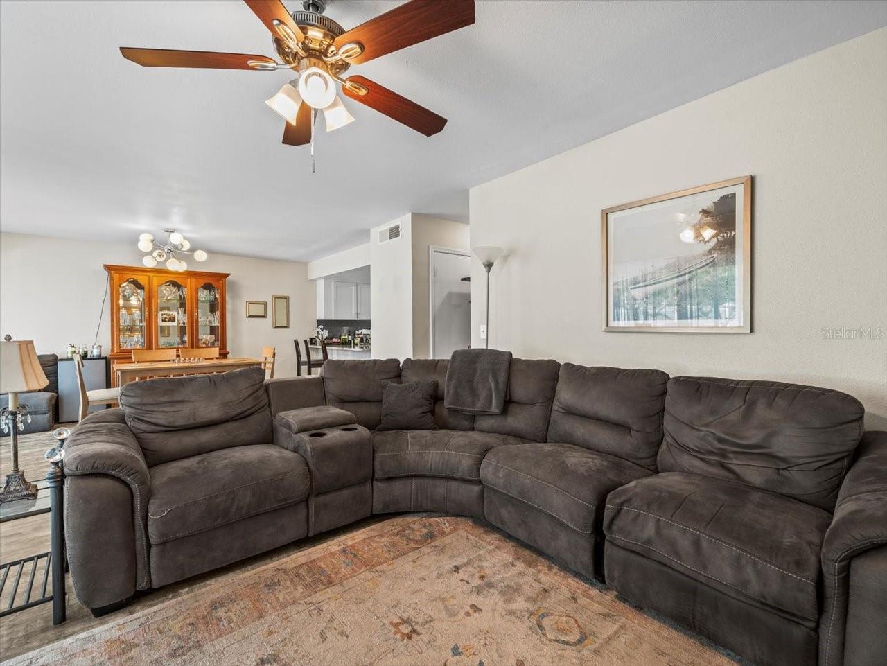 1303 N MCMULLEN BOOTH RD #1303