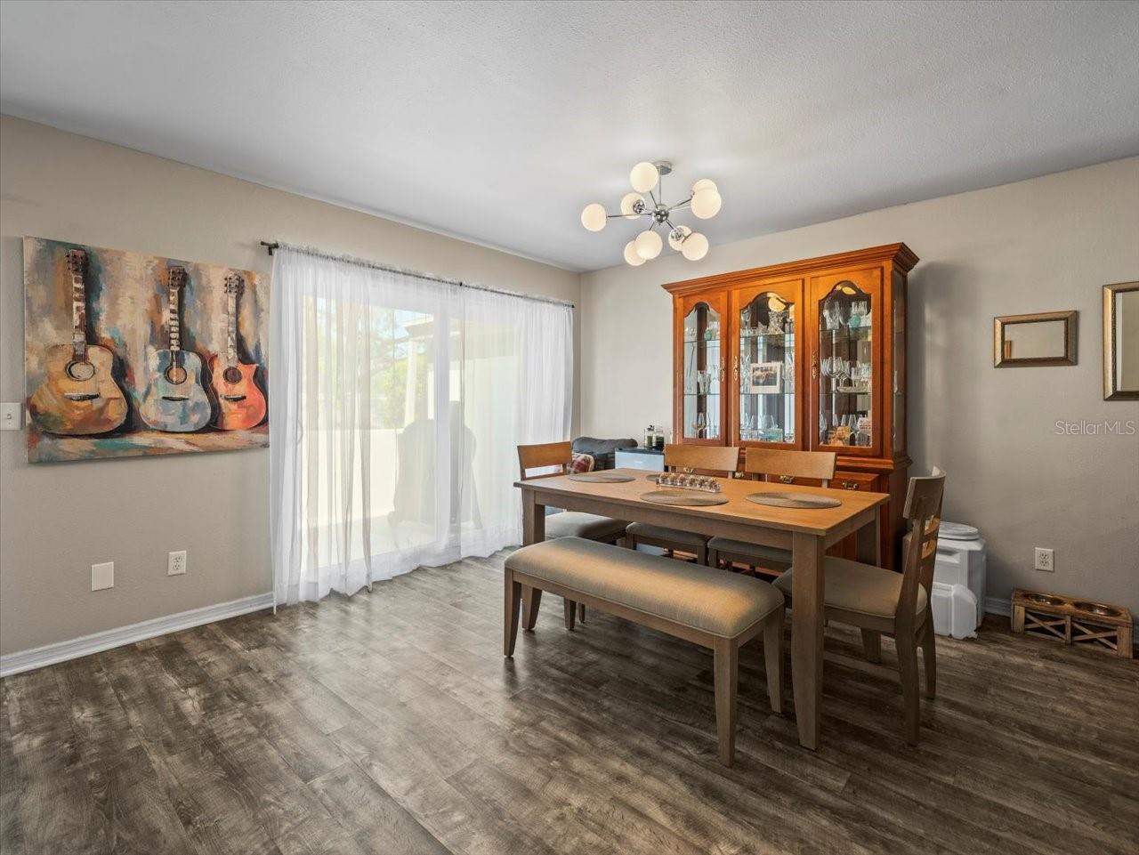 1303 N MCMULLEN BOOTH RD #1303