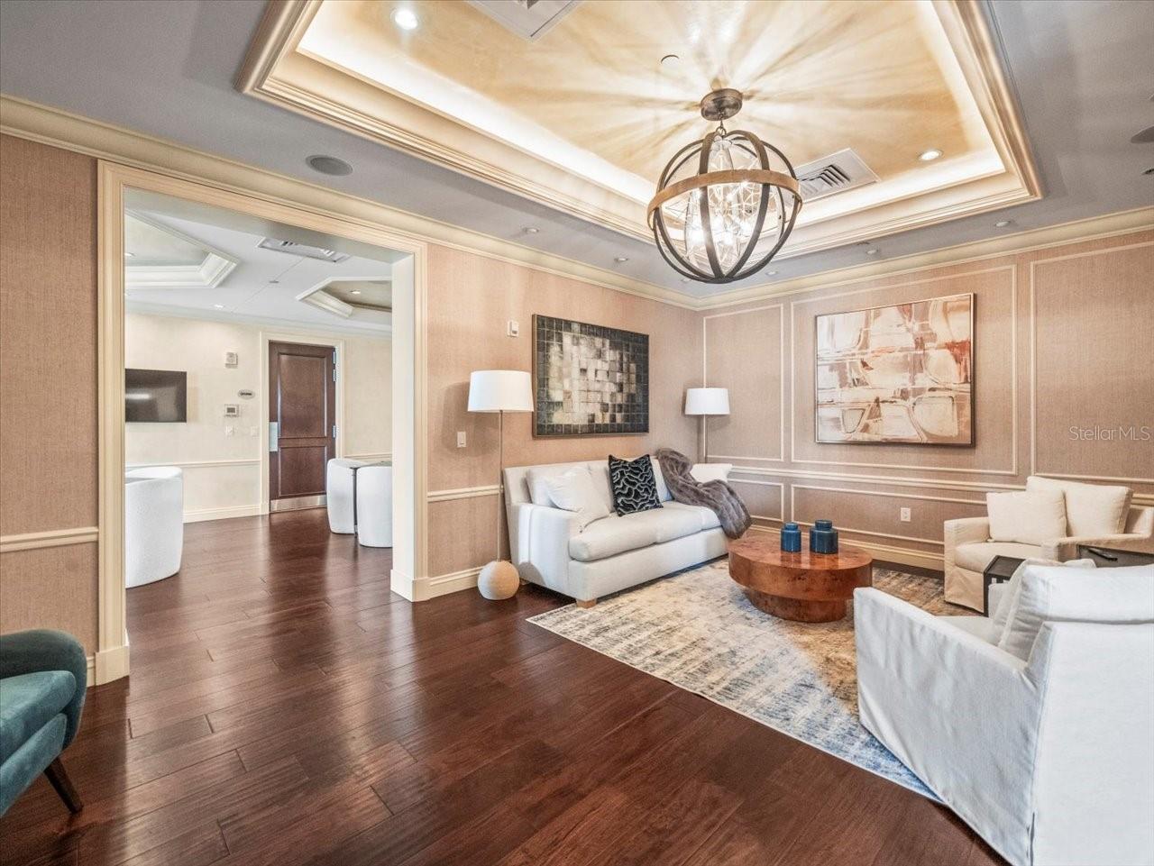 331 CLEVELAND ST #906