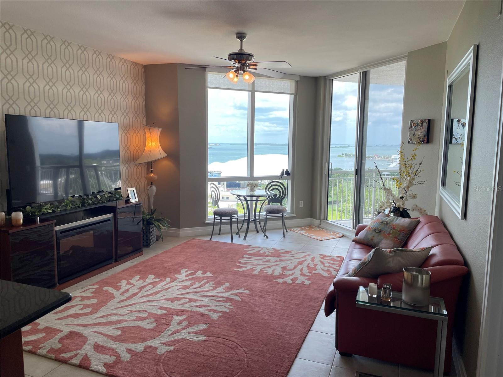 331 CLEVELAND ST #906