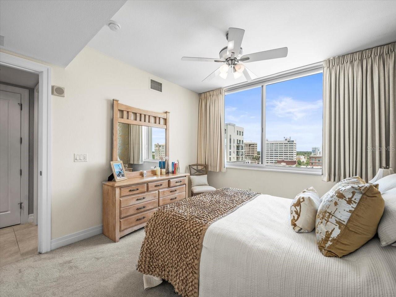 331 CLEVELAND ST #906