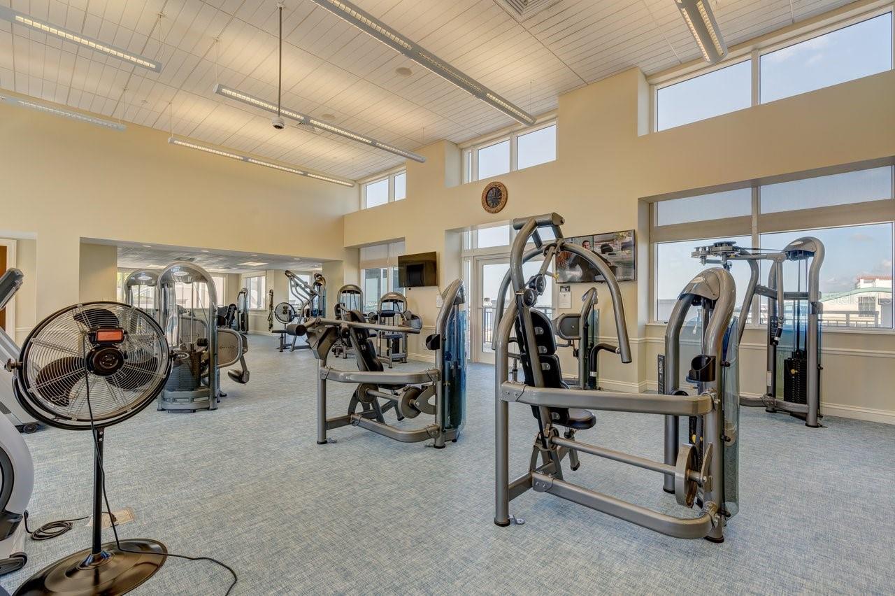 331 CLEVELAND ST #906