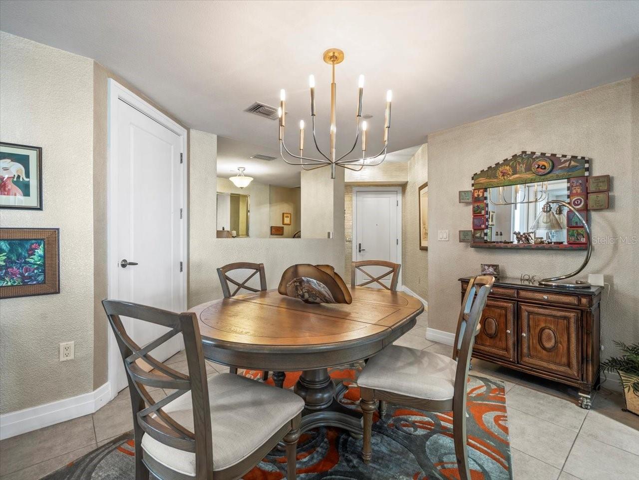 331 CLEVELAND ST #906