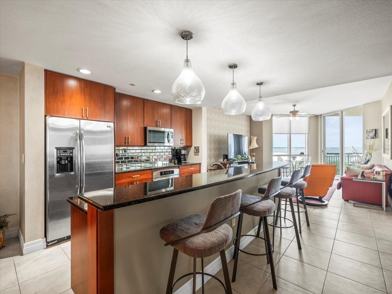 331 CLEVELAND ST #906