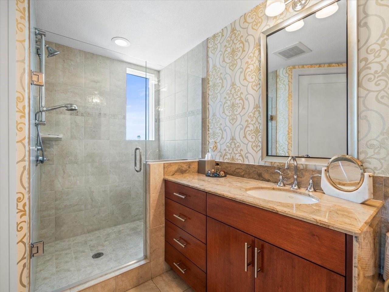 331 CLEVELAND ST #906