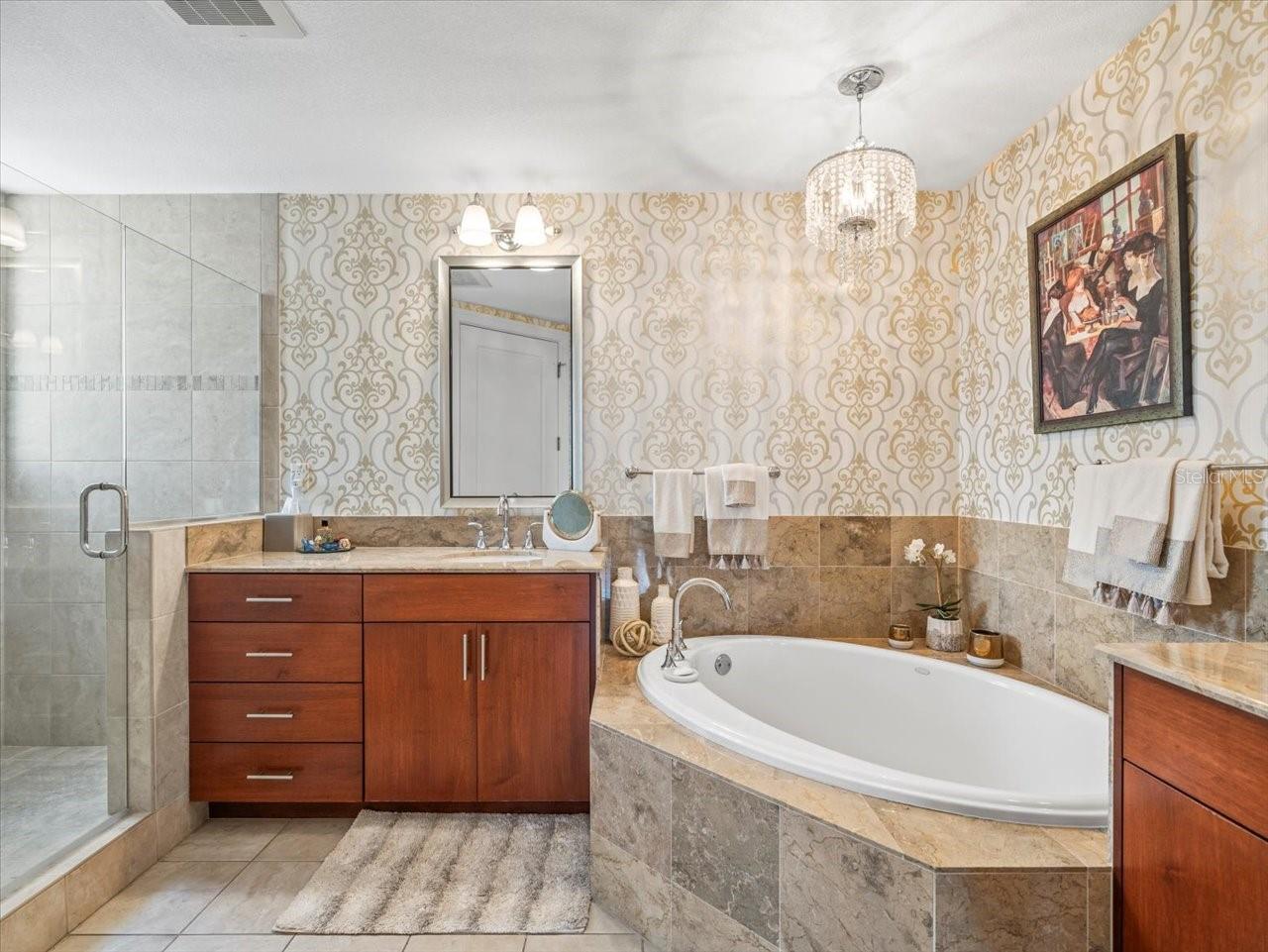 331 CLEVELAND ST #906